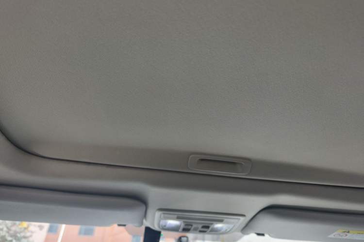 Used Honda Civic 2019 220TURBO CVT Dynamic Edition China VI Headliner