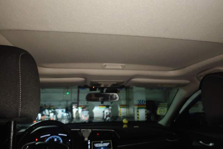 Used Honda Civic 2019 220TURBO CVT Dynamic Edition China VI Headliner