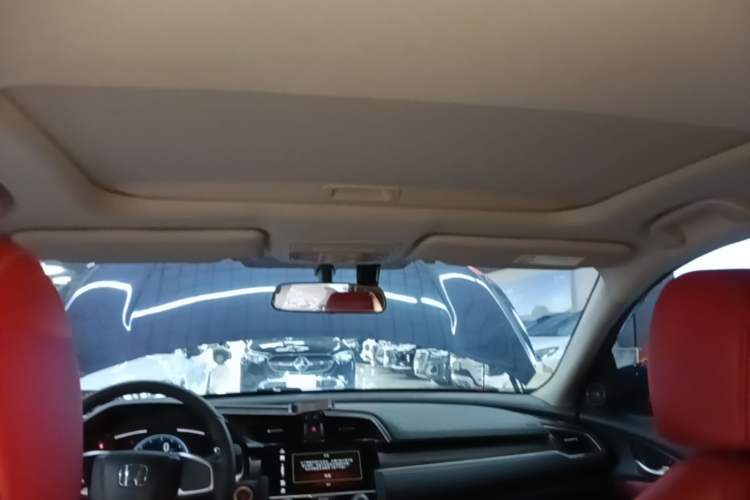 Used Honda Civic 2019 220TURBO CVT Dynamic Edition China VI Headliner