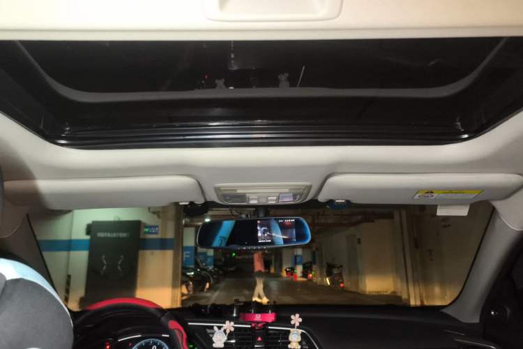 Used Honda Civic 2019 220TURBO CVT Dynamic Edition China VI Headliner