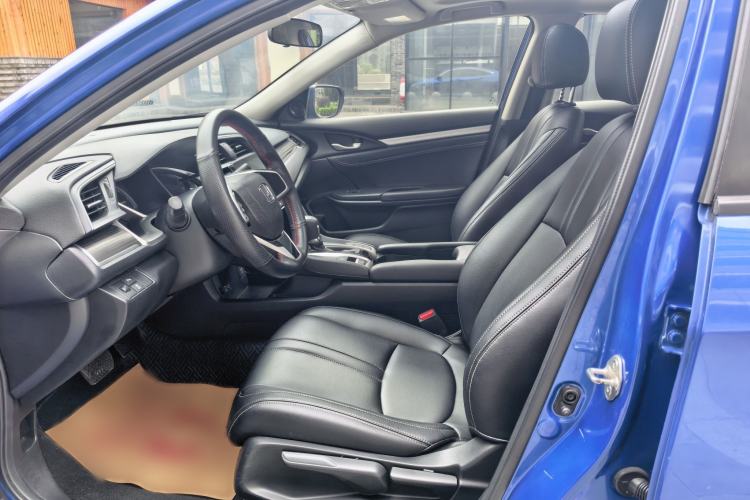 Used Honda Civic 2019 220TURBO CVT Dynamic Edition China VI Interior 1