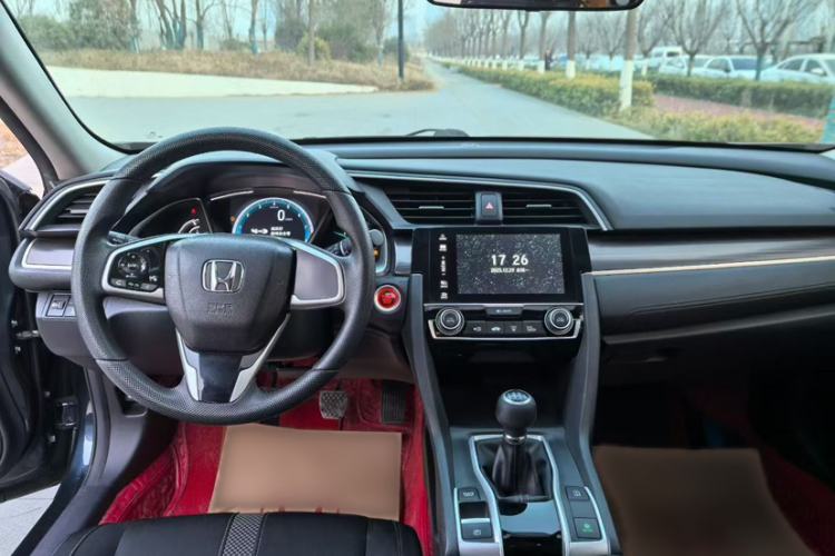 Used Honda Civic 2019 220TURBO Manual Jinkong Edition China VI Interior 1