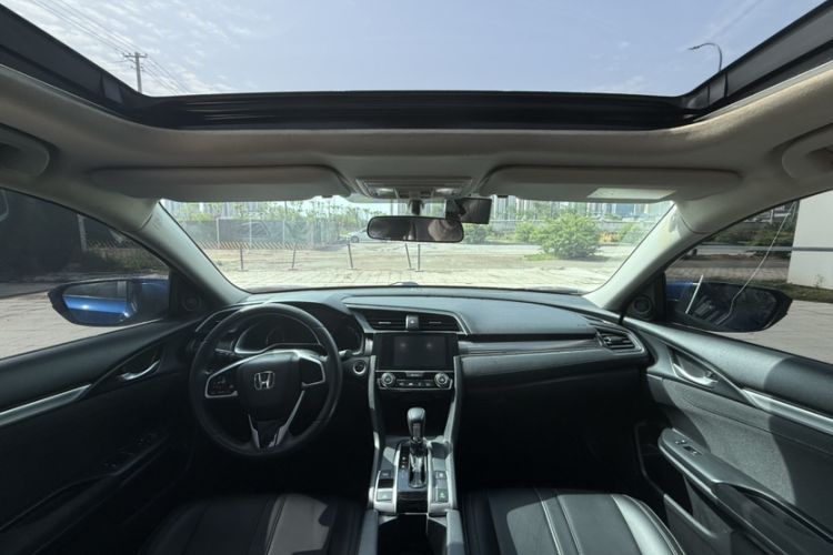 Used Honda Civic 2019 220TURBO CVT Dynamic Edition China VI Interior 1