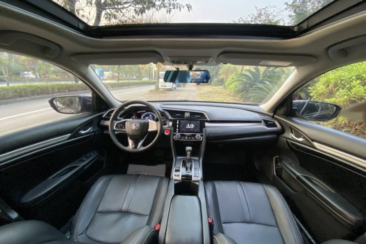 Used Honda Civic 2019 220TURBO CVT Dynamic Edition China VI Interior 1