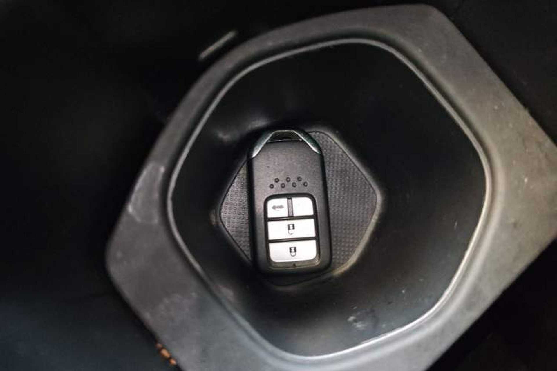 Used Honda Civic 2019 220TURBO CVT Dynamic Edition China VI Interior 1