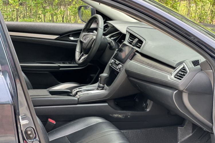Used Honda Civic 2019 220TURBO CVT Dynamic Edition China VI Interior 2