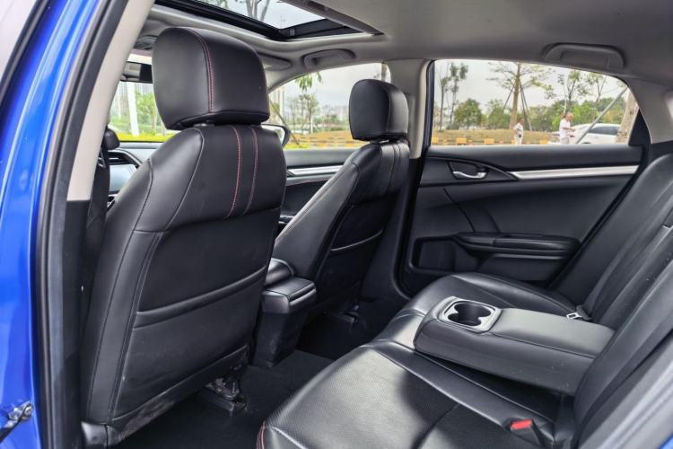 Used Honda Civic 2019 220TURBO CVT Dynamic Edition China VI Interior 2