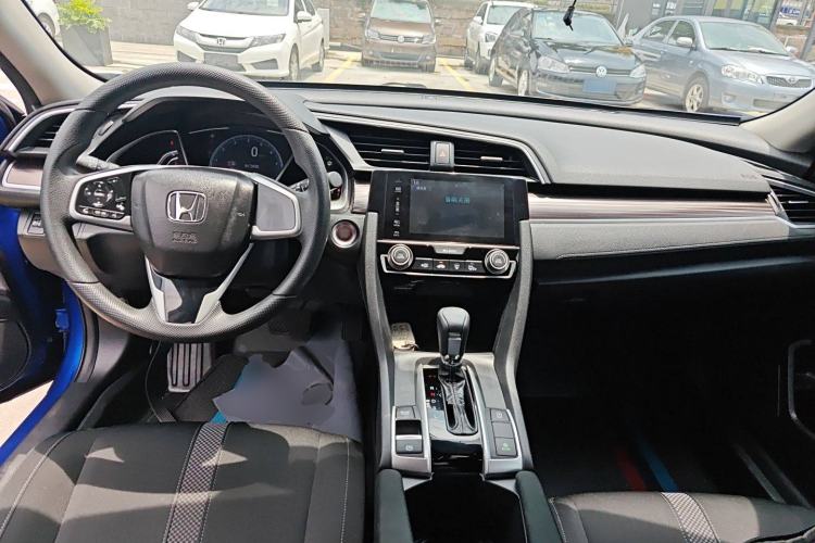 Used Honda Civic 2019 220TURBO CVT Dynamic Edition China VI Interior 2