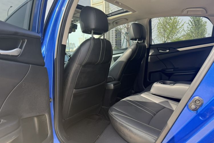 Used Honda Civic 2019 220TURBO CVT Dynamic Edition China VI Interior 3
