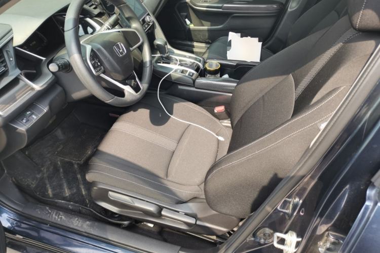 Used Honda Civic 2019 220TURBO CVT Dynamic Edition China VI Interior 3