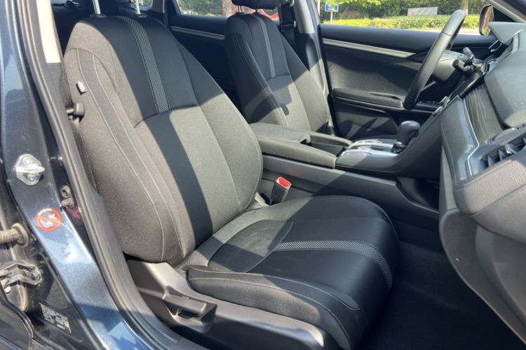 Used Honda Civic 2019 220TURBO CVT Dynamic Edition China VI Interior 3