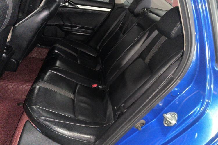 Used Honda Civic 2019 220TURBO CVT Power Edition China VI Emission Standard Interior 4