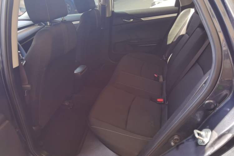 Used Honda Civic 2019 220TURBO CVT Dynamic Edition China VI Interior 4