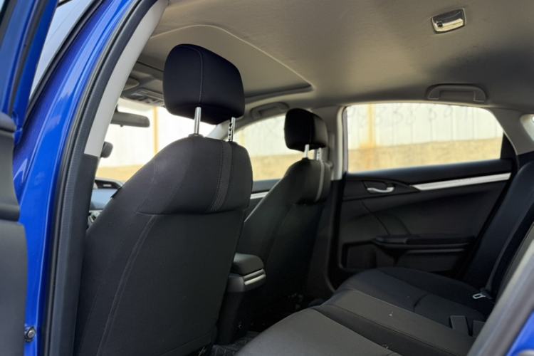 Used Honda Civic 2019 220TURBO CVT Dynamic Edition China VI Interior 4