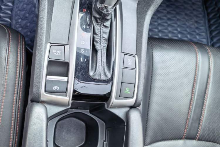 Used Honda Civic 2019 220TURBO CVT Dynamic Edition China VI Interior 6