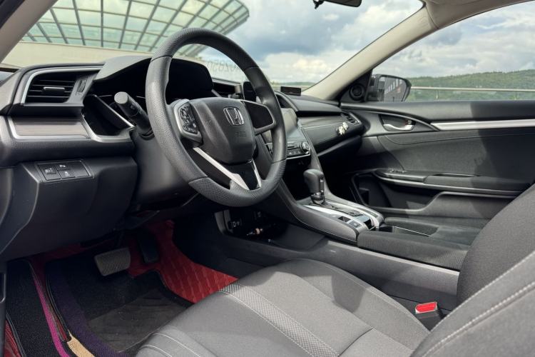 Used Honda Civic 2019 220TURBO CVT Dynamic Edition China VI Interior 7