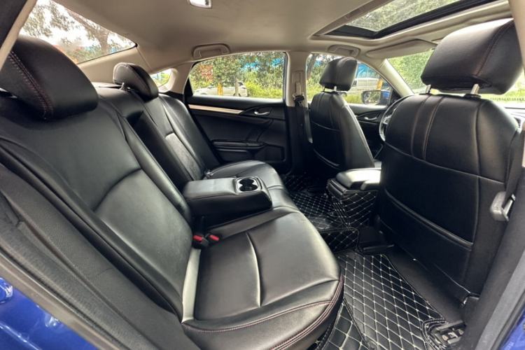Used Honda Civic 2019 220TURBO CVT Dynamic Edition China VI Emission Standard Interior 7