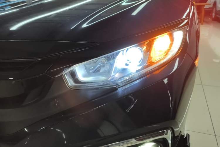 Used Honda Civic 2019 220TURBO CVT Dynamic Edition China VI Left Front Headlight