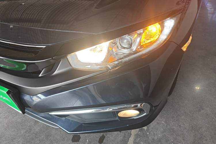 Used Honda Civic 2019 220TURBO CVT Dynamic Edition China VI Left Front Headlight