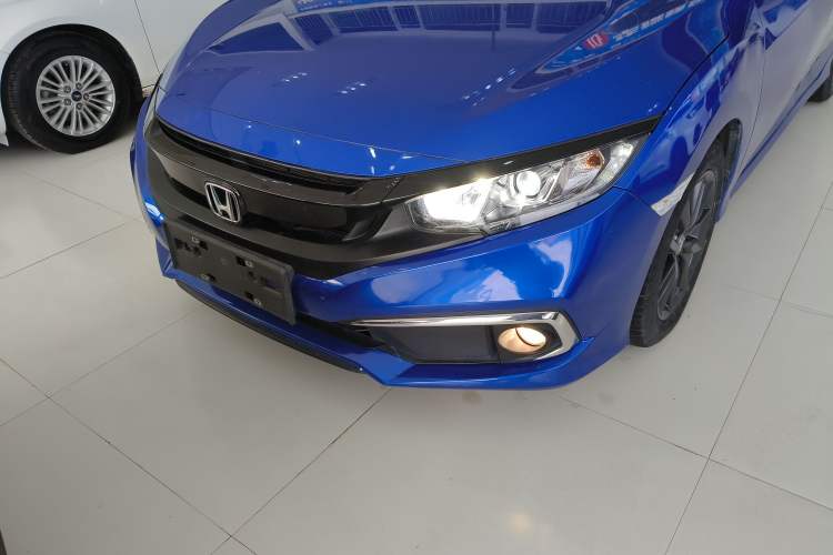 Used Honda Civic 2019 220TURBO CVT Dynamic Edition China VI Left Front Headlight