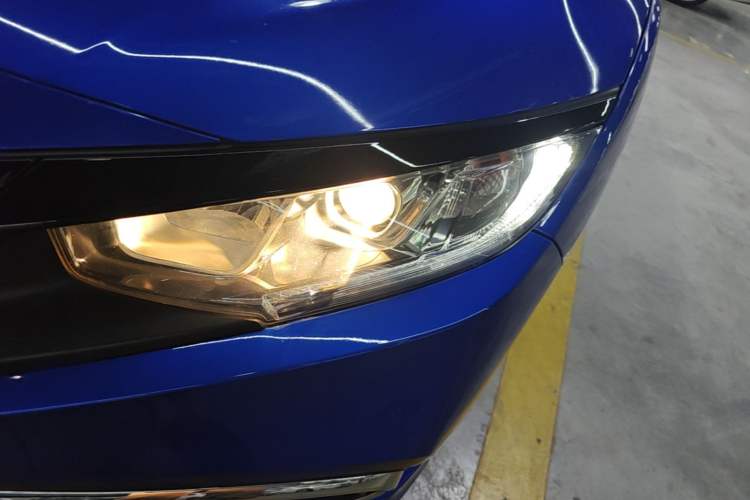 Used Honda Civic 2019 220TURBO CVT Dynamic Edition China VI Left Front Headlight