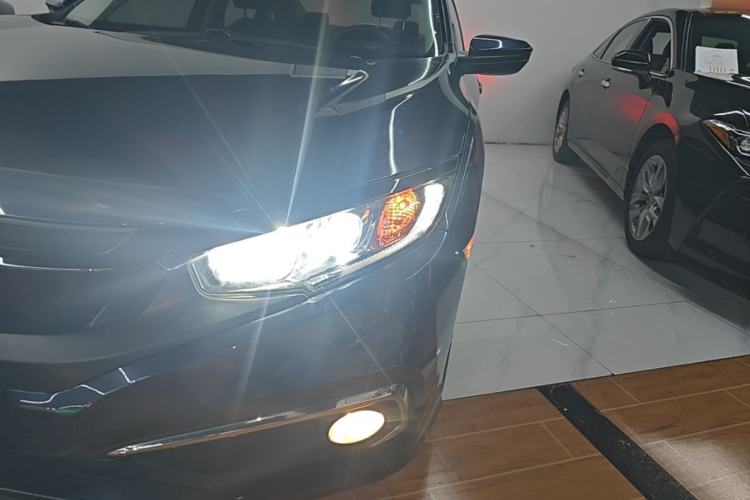 Used Honda Civic 2019 220TURBO CVT Dynamic Edition China VI Left Front Headlight