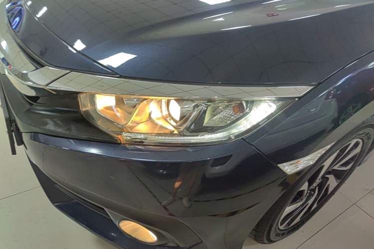 Used Honda Civic 2019 220TURBO CVT Dynamic Edition China VI Left Front Headlight