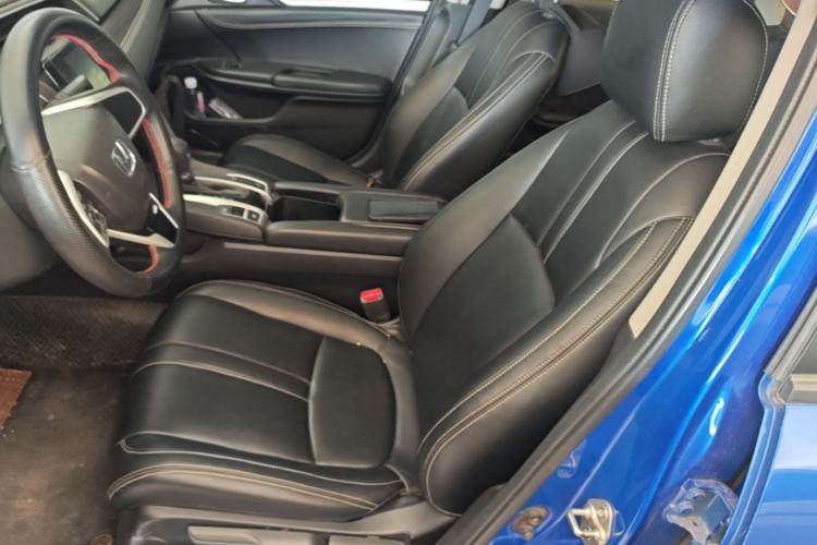 Used Honda Civic 2019 220TURBO CVT Dynamic Edition China VI Left Front Seat