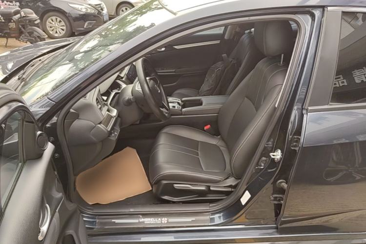 Used Honda Civic 2019 220TURBO CVT Dynamic Edition China VI Emission Standard Left Front Seat