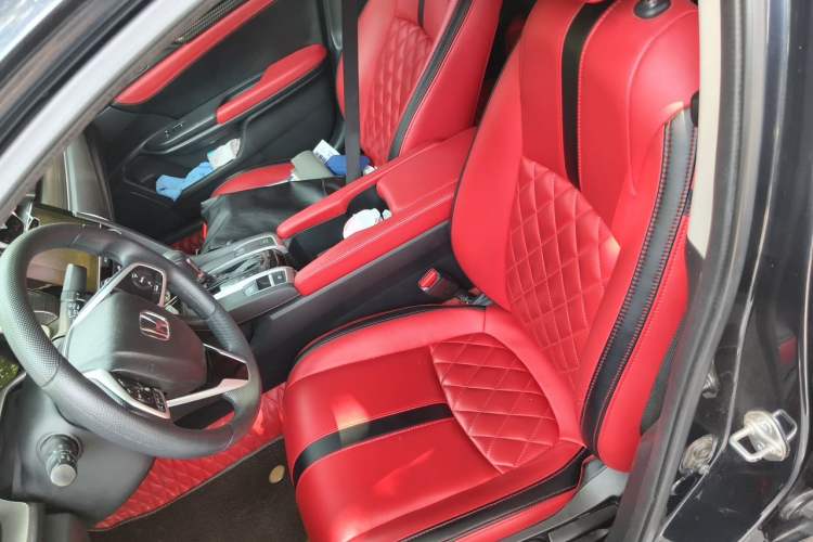 Used Honda Civic 2019 220TURBO CVT Dynamic Edition China VI Left Front Seat