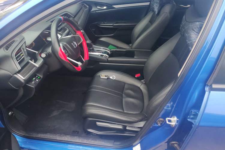 Used Honda Civic 2019 220TURBO CVT Dynamic Edition China V Emission Standard Left Front Seat