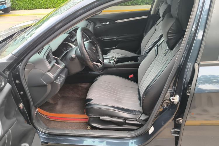 Used Honda Civic 2019 220TURBO CVT Dynamic Edition China VI Left Front Seat