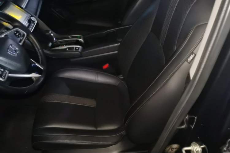 Used Honda Civic 2019 220TURBO CVT Power Edition China VI Emission Standard Left Front Seat