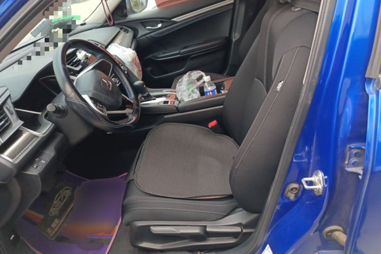Used Honda Civic 2019 220TURBO CVT Dynamic Edition China VI Left Front Seat