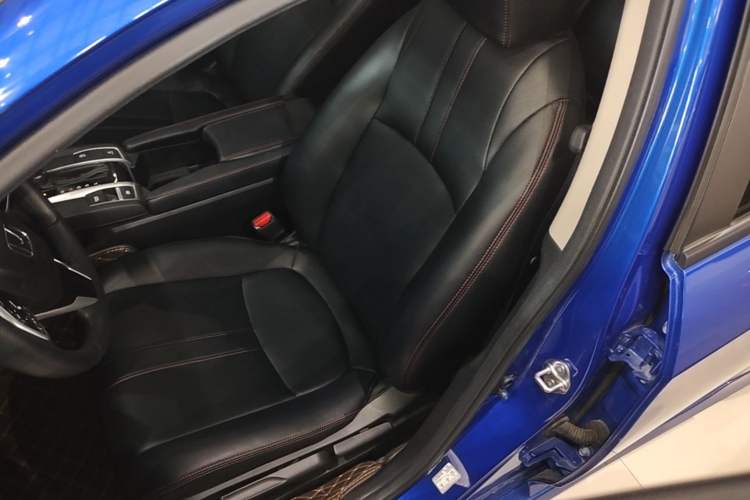 Used Honda Civic 2019 220TURBO CVT Dynamic Edition China VI Left Front Seat