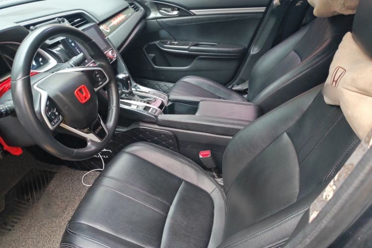 Used Honda Civic 2019 220TURBO CVT Dynamic Edition China VI Emission Standard Left Front Seat