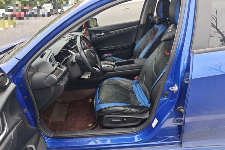 Used Honda Civic 2019 220TURBO CVT Dynamic Edition China VI Emission Standard Left Front Seat