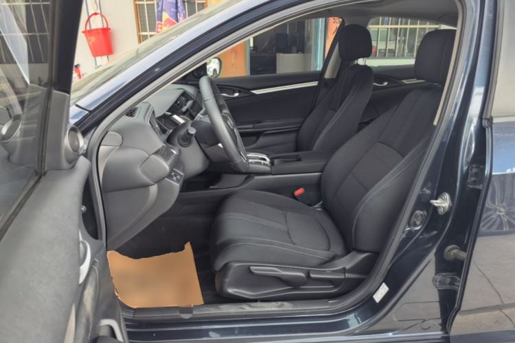 Used Honda Civic 2019 220TURBO CVT Dynamic Edition China V Left Front Seat
