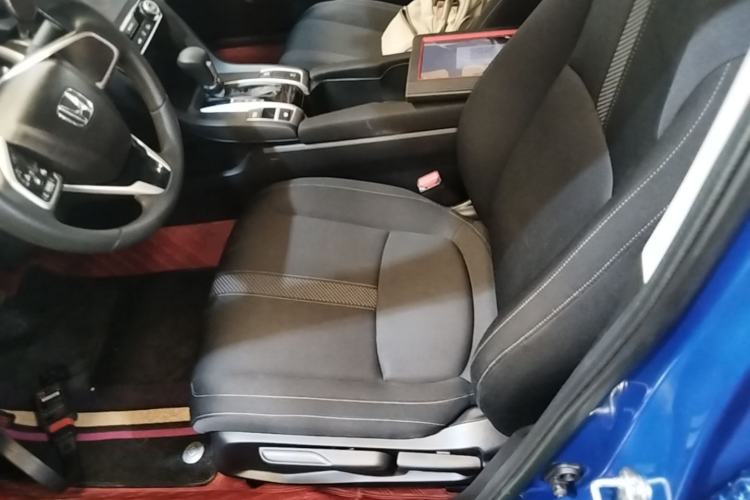 Used Honda Civic 2019 220TURBO CVT Dynamic Edition China VI Left Front Seat