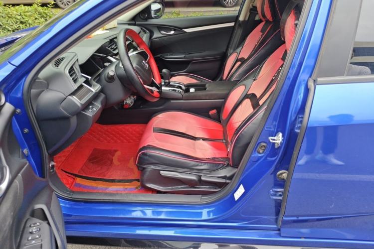 Used Honda Civic 2019 220TURBO CVT Dynamic Edition China VI Emission Standard Left Front Seat