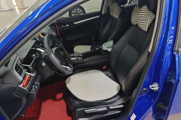 Used Honda Civic 2019 220TURBO CVT Dynamic Edition China VI Left Front Seat