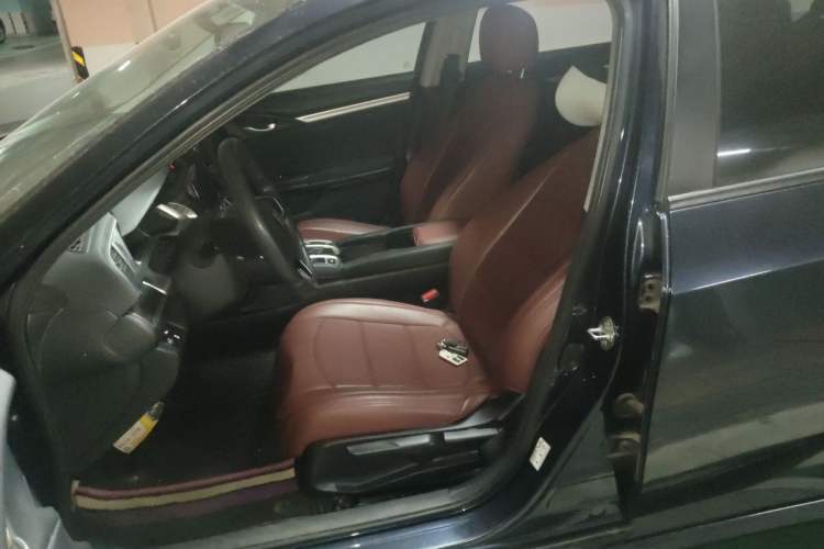 Used Honda Civic 2019 220TURBO CVT Dynamic Edition China VI Left Front Seat