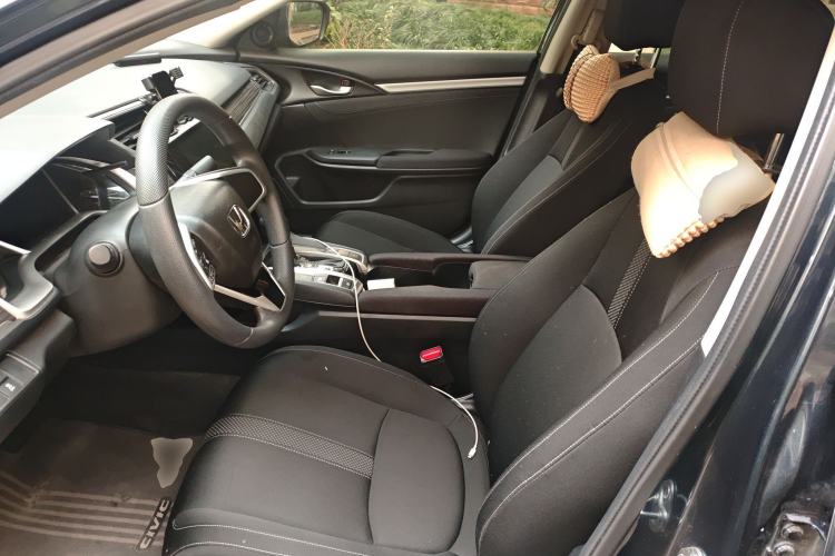Used Honda Civic 2019 220TURBO CVT Dynamic Edition China VI Left Front Seat