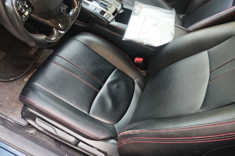 Used Honda Civic 2019 220TURBO CVT Dynamic Edition China VI Left Front Seat
