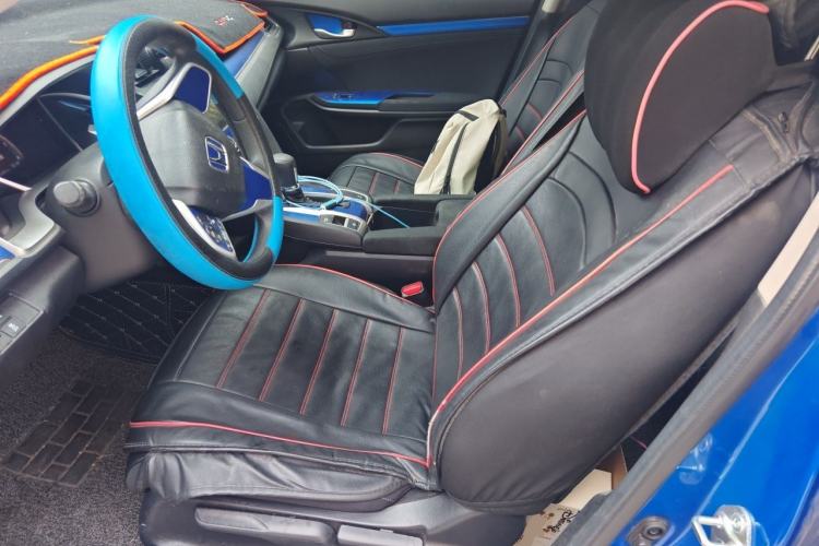 Used Honda Civic 2019 220TURBO CVT Dynamic Edition China VI Left Front Seat