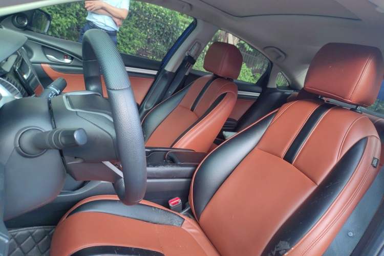 Used Honda Civic 2019 220TURBO CVT Dynamic Edition China V Emission Standard Left Front Seat