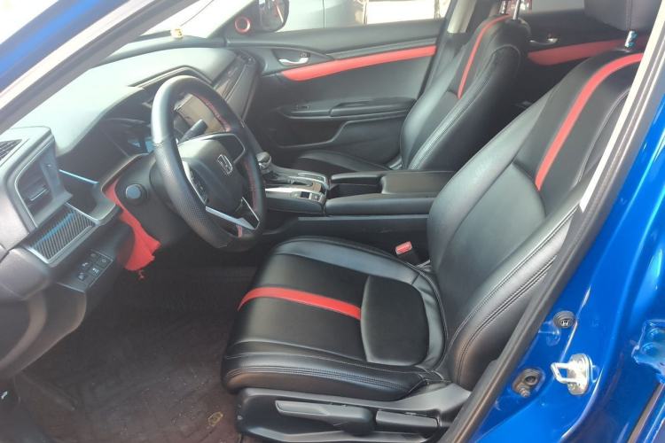 Used Honda Civic 2019 220TURBO CVT Dynamic Edition China VI Left Front Seat