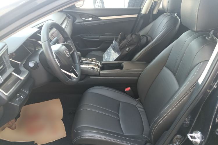 Used Honda Civic 2019 220TURBO CVT Dynamic Edition China VI Emission Standard Left Front Seat
