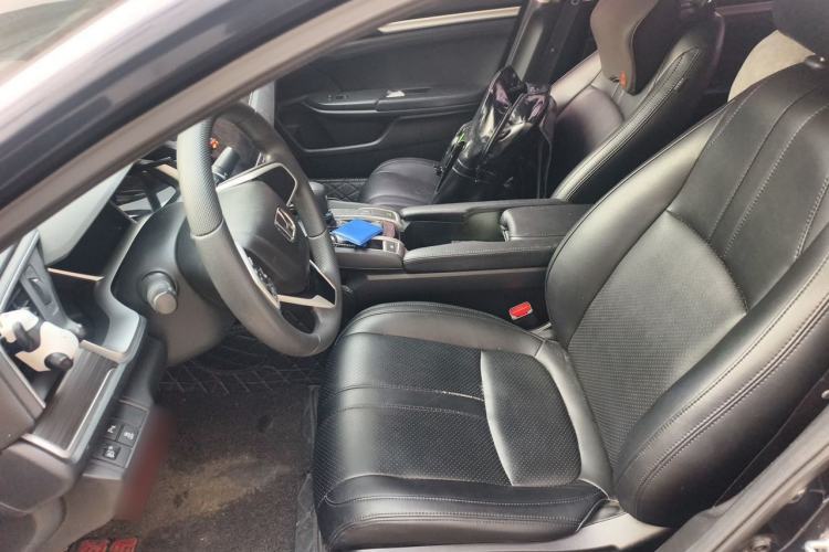 Used Honda Civic 2019 220TURBO CVT Dynamic Edition China VI Left Front Seat