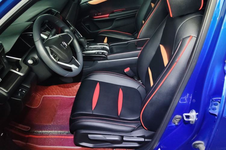 Used Honda Civic 2019 220TURBO CVT Dynamic Edition China V Left Front Seat